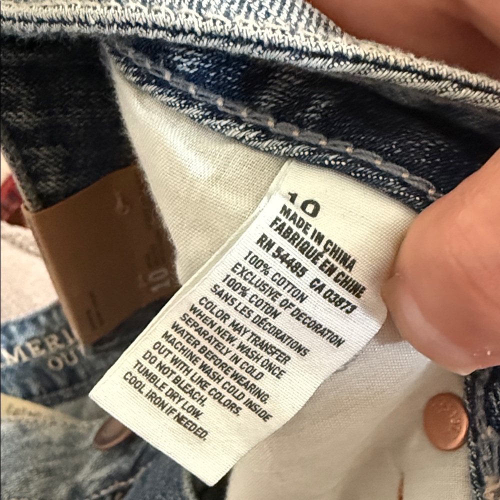 NWT American Eagle Outfitters “shortie” Shorts with Distressed Lace Trim - Picture 7 of 7